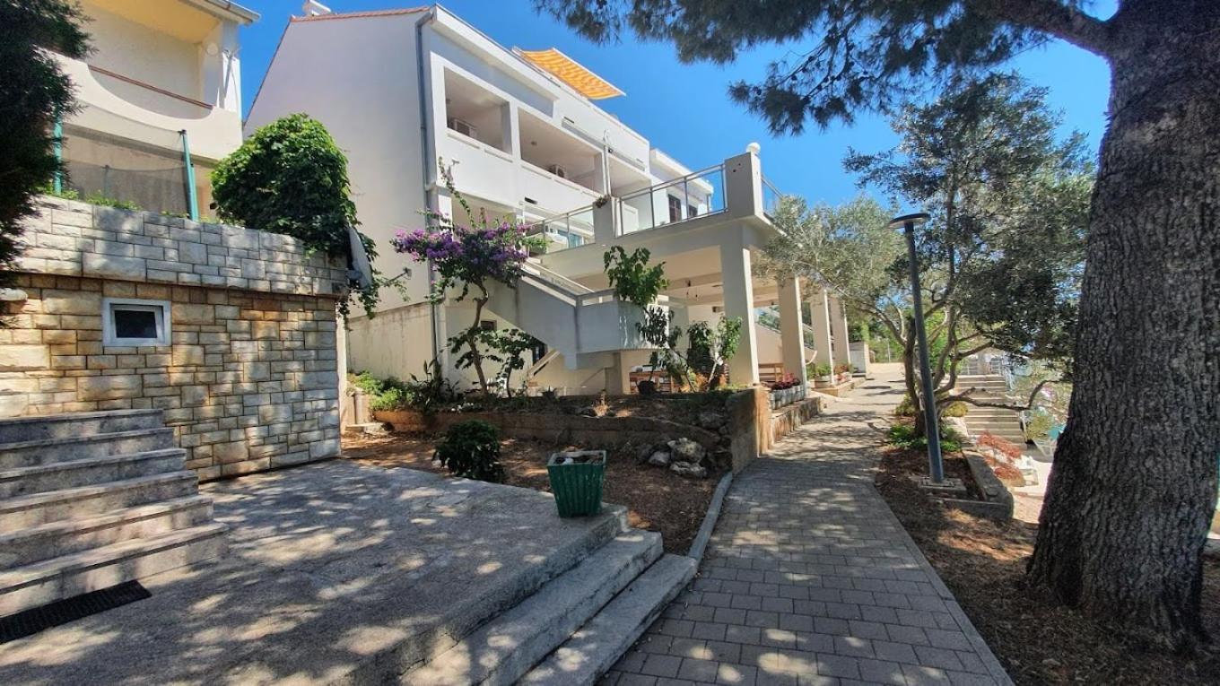 Апартаменты Ariela At The Beach Стара-Новаля Экстерьер фото